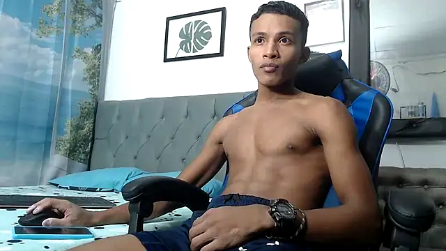 Ryan Vergon online show from September 13, 4:01 am