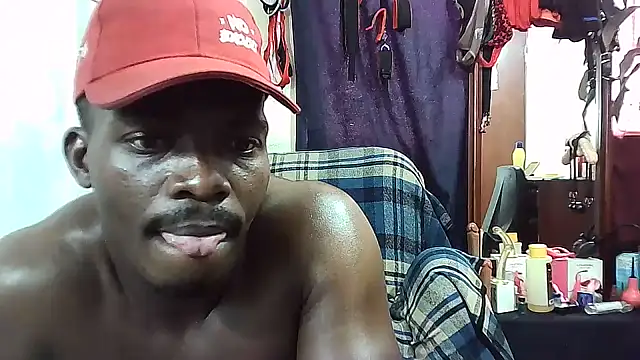 yezz3011 online show from January 31, 7:12 pm