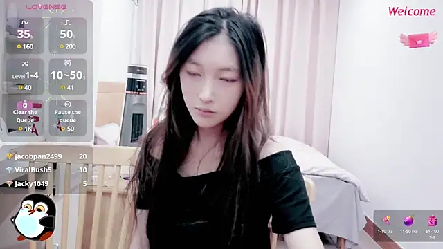 PearFay online show from December 19, 4:13 pm