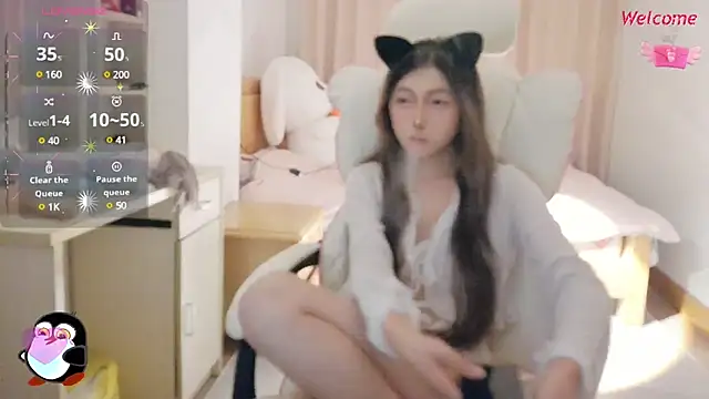 PearFay online show from December 24, 2:01 pm