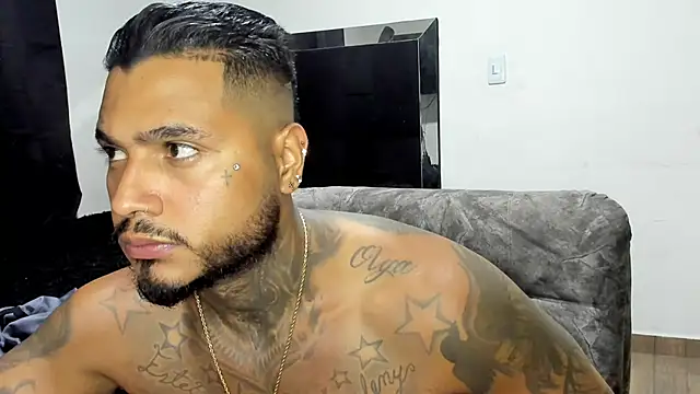 Exotic tatto27121 online show from April 9, 3:08 am