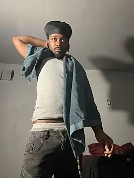 SluttyLyfe4L online show from May 5, 12:57 am