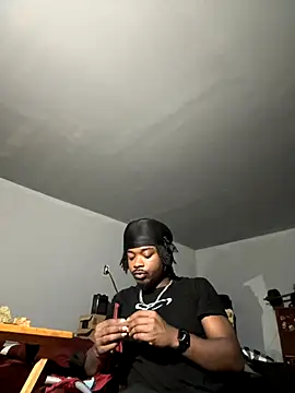 SluttyLyfe4L online show from January 9, 12:06 am