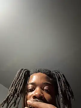 SluttyLyfe4L online show from May 9, 11:24 am