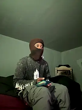 SluttyLyfe4L online show from December 21, 1:13 pm