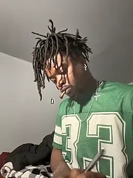 SluttyLyfe4L online show from April 16, 10:05 am