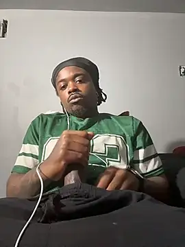 SluttyLyfe4L online show from May 6, 1:26 pm