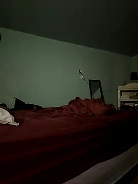 SluttyLyfe4L online show from November 8, 9:35 am