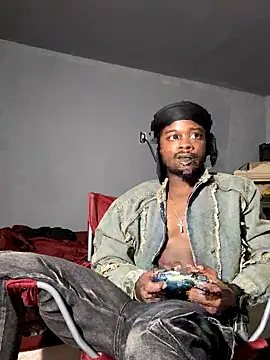 SluttyLyfe4L online show from November 15, 7:40 pm