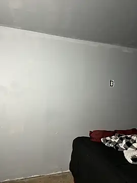 SluttyLyfe4L online show from April 7, 1:29 am