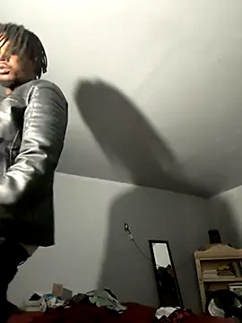 SluttyLyfe4L online show from December 3, 9:58 pm