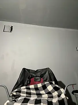 SluttyLyfe4L online show from February 24, 3:29 am