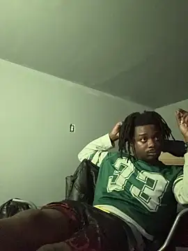 SluttyLyfe4L online show from March 7, 1:45 am