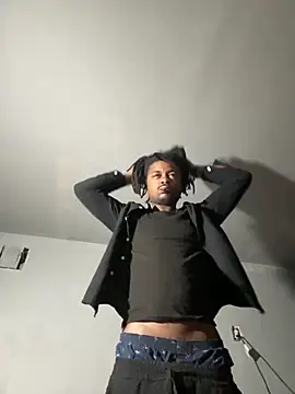 SluttyLyfe4L online show from March 24, 10:15 am