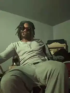 SluttyLyfe4L online show from February 26, 5:35 pm