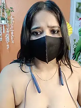 Sony-Model online show from June 15, 5:18 am