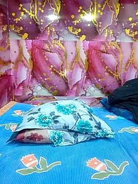 Snapshot of Sony-Model chatting on May 13, 6:15 pm Sony-Model online show from May 13, 6:15 pm