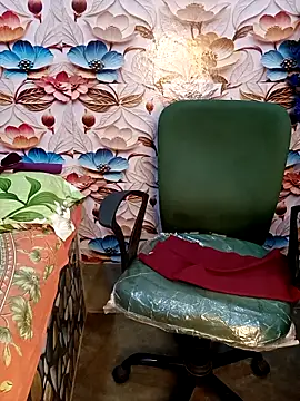 Sony-Model online show from March 2, 5:08 am