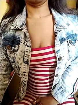 Sweetlovvexh online show from February 7, 4:48 am