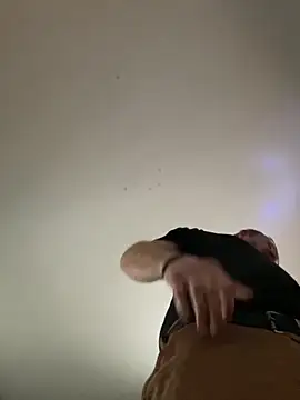 theoneandonlyniko online show from April 1, 5:32 pm