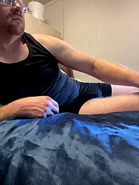 theoneandonlyniko online show from November 28, 6:52 pm