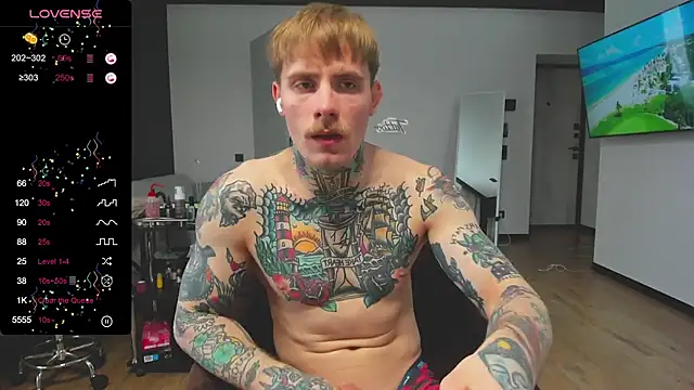 Snapshot of white_King9999 chatting on February 17, 12:38 pm white King9999 online show from February 17, 12:38 pm