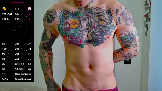 Snapshot of white_King9999 chatting on January 6, 9:46 am white King9999 online show from January 6, 9:46 am