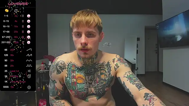 Snapshot of white_King9999 chatting on February 16, 1:49 pm white King9999 online show from February 16, 1:49 pm