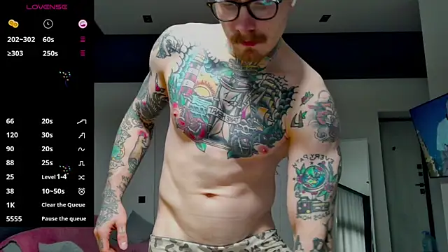 Snapshot of white_King9999 chatting on November 11, 3:29 pm white King9999 online show from November 11, 3:29 pm