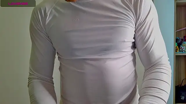 Snapshot of white_King9999 chatting on February 7, 10:12 am white King9999 online show from February 7, 10:12 am