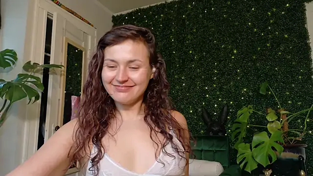 Snapshot of MistressKatie13xxx chatting on November 30, 3:13 pm MistressKatie13xxx online show from November 30, 3:13 pm