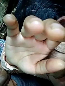 Snapshot of Lustyful_Couple chatting on December 16, 11:09 pm Lustyful Couple online show from December 16, 11:09 pm