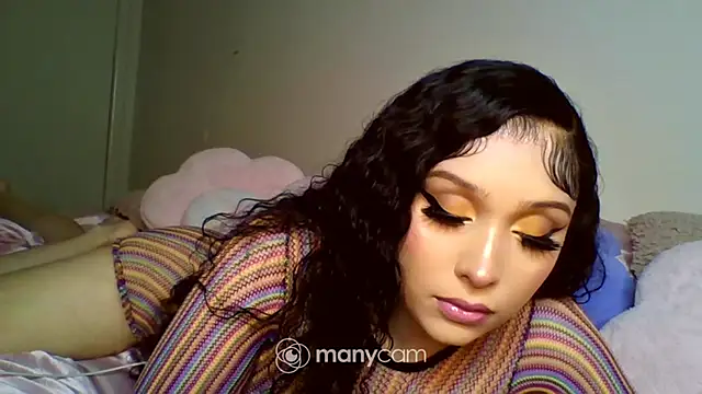 Snapshot of bambibarbi chatting on July 11, 6:24 am bambibarbi online show from July 11, 6:24 am