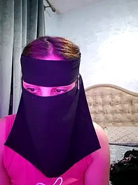  arabica  online show from January 9, 9:05 am