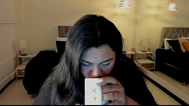  Dulcinea 1 online show from February 13, 7:52 am