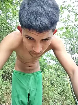 Snapshot of Juan_Hotcaliemte chatting on June 6, 12:21 pm Juan Hotcaliemte online show from June 6, 12:21 pm