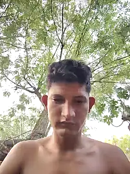 Snapshot of Juan_Hotcaliemte chatting on July 8, 11:44 am Juan Hotcaliemte online show from July 8, 11:44 am