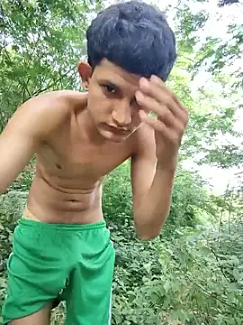 Juan Hotcaliemte online show from May 13, 11:50 am