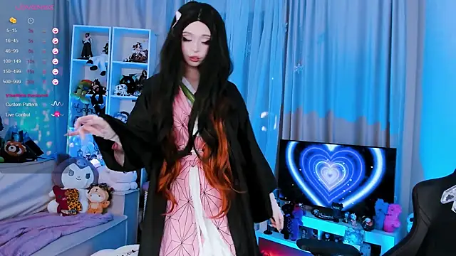  Sparkland  online show from April 3, 8:04 pm