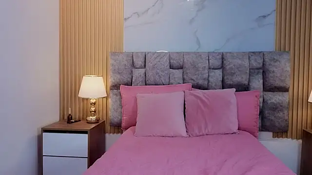 Khalifa fletcher online show from March 13, 4:06 am