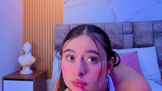 Khalifa fletcher online show from October 31, 2:02 pm