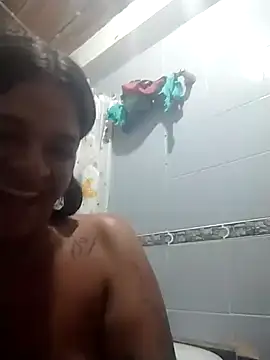 eloisaath online show from November 12, 8:01 pm