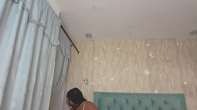 Alexa roussee online show from November 18, 12:52 pm