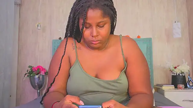 Alexa roussee online show from October 19, 1:36 pm