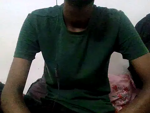 Snapshot of devilsam3327 chatting on November 5, 10:18 am devilsam3327 online show from November 5, 10:18 am