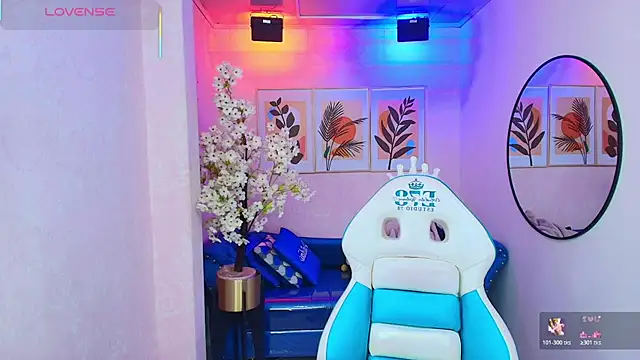 Dafne huges online show from October 21, 7:35 pm