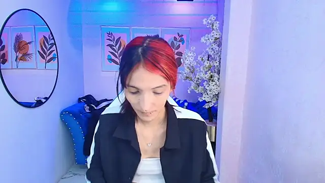 Dafne huges online show from September 27, 7:53 pm