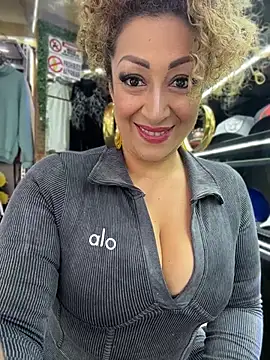 Katti Barrera online show from July 2, 8:26 pm