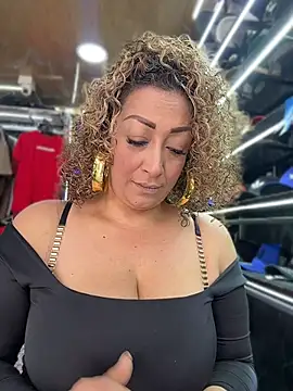 Katti Barrera online show from July 20, 6:32 pm