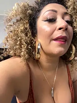 Snapshot of Katti_Barrera chatting on October 25, 11:53 am Katti Barrera online show from October 25, 11:53 am